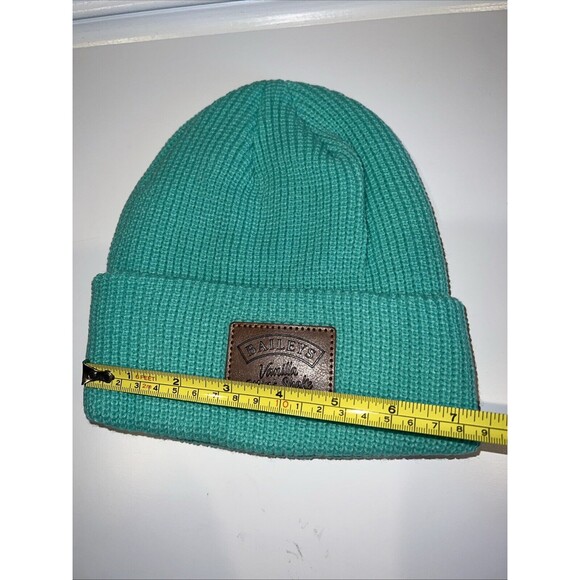 Baileys Liqueur MERCH Vanilla Mint Shake Cuffed Beanie Hat Cap Green RARE New - Picture 6 of 7